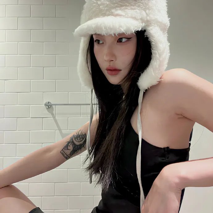 灵欲相通姊妹花
